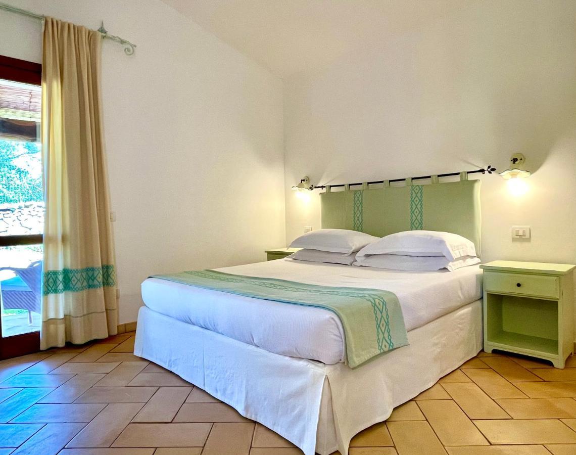 Punta D'Acu Country Resort Arzachena Exterior photo